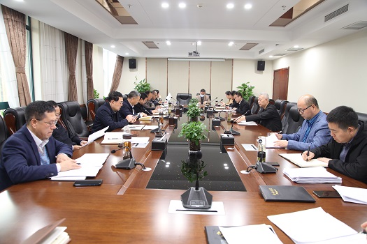 糧農集團黨委召開中心組擴大會議 集中學習黨的十九屆五中全會精神